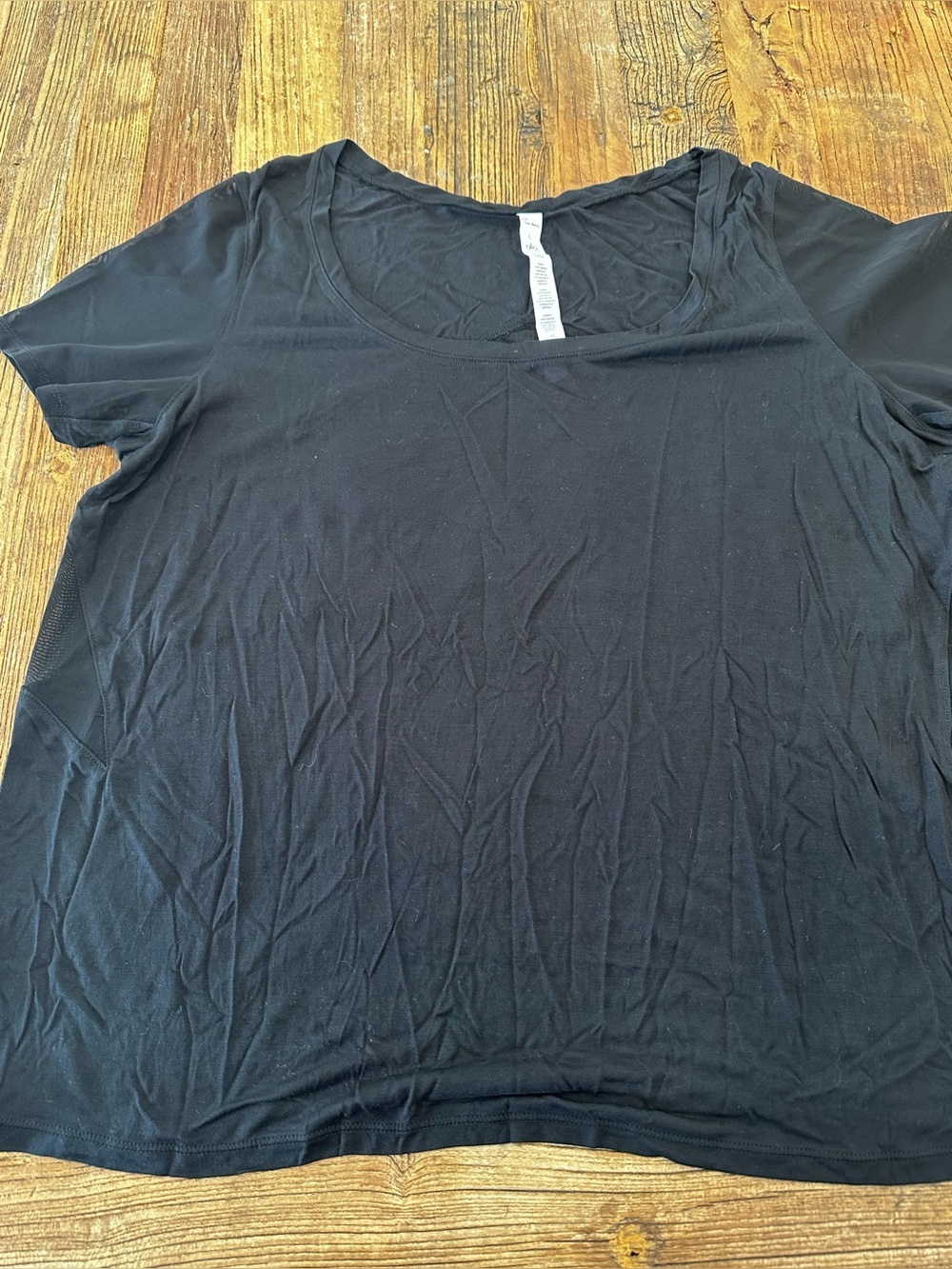 ALO Yoga Black Short Sleeve Scoop Tee